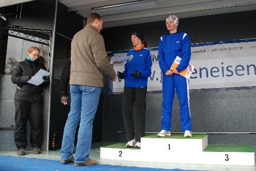 Sponsor Frank Grneisen ehrt die W35