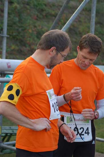 Uwe und Michael beim Anbandeln